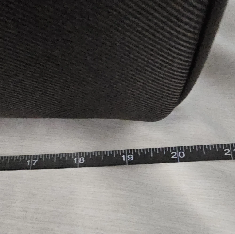 Hugo Boss daffle - Picture 2 of 3